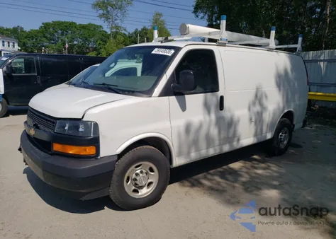 2019 Chevrolet Express G2500 z USA, uszkodzony, nr VIN 1GCWGAFP4K1239743